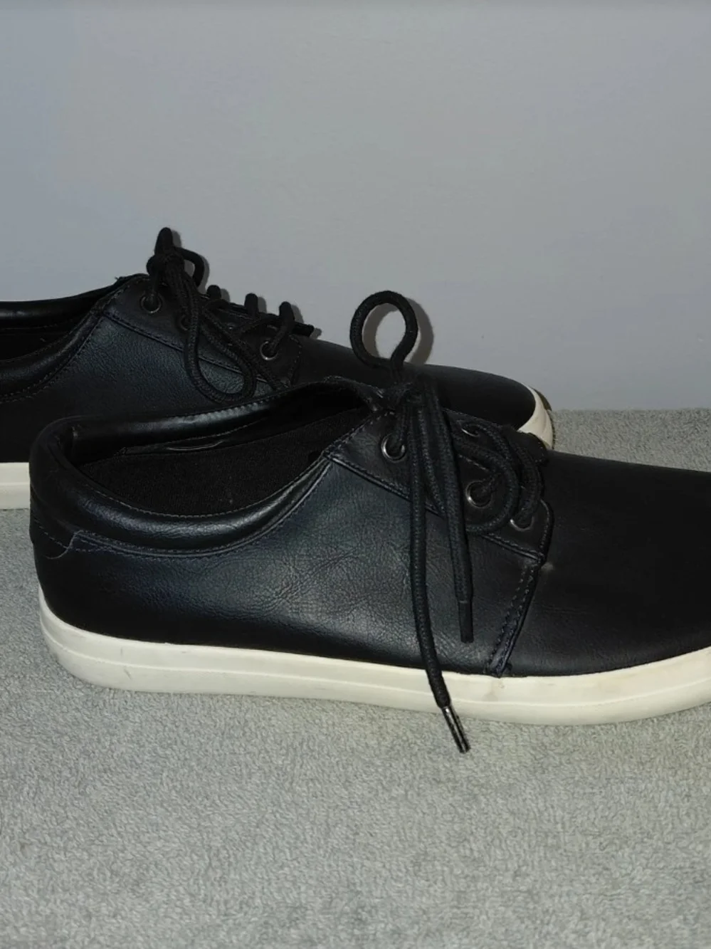 Goodfellow & Co. Men's Black Lace-Up Sneakers – Size 9